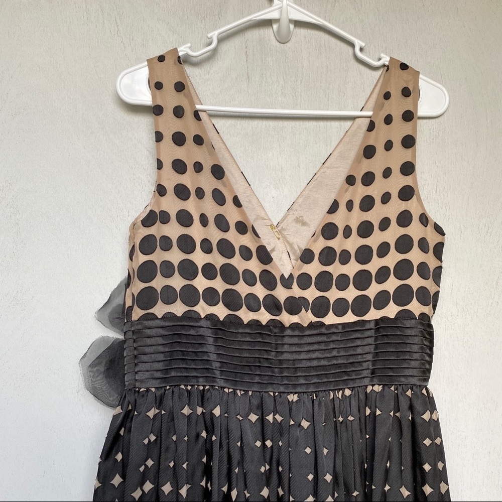 Anthropologie Burlapp Tan Polka Dot Tulle Dress with Removable Flower – Size 8 - Picture 7 of 10
